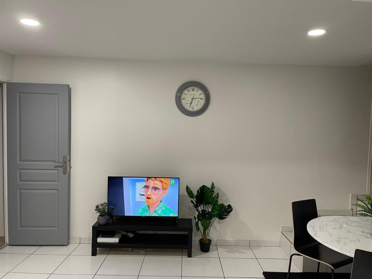 Residence Chene- 15 Mn De Paris Et 05 Mn D'Orly Aeroport Viry-Châtillon المظهر الخارجي الصورة